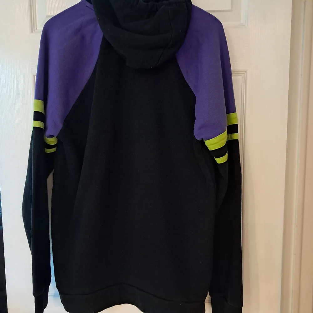 Women's Disney - Our Universe black & purple Hoodie | Size L - Picture 5 of 7